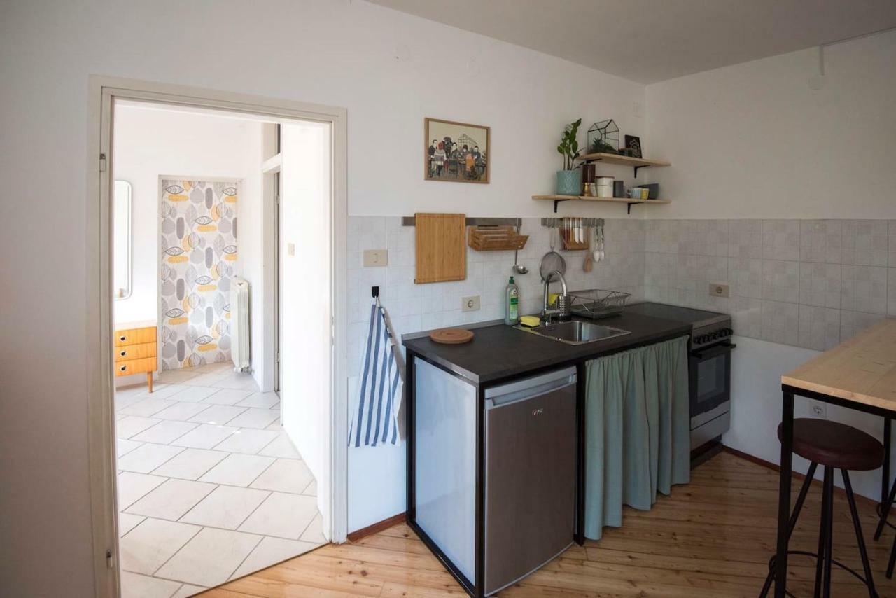 Mila - Charming Near The Sea Apartment Izola